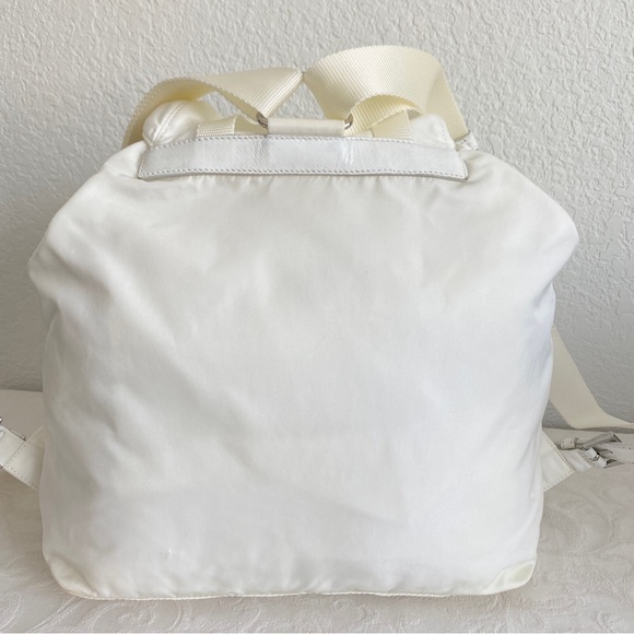 Prada white Re-Nylon medium backpack with pouch - Picture 5 of 16